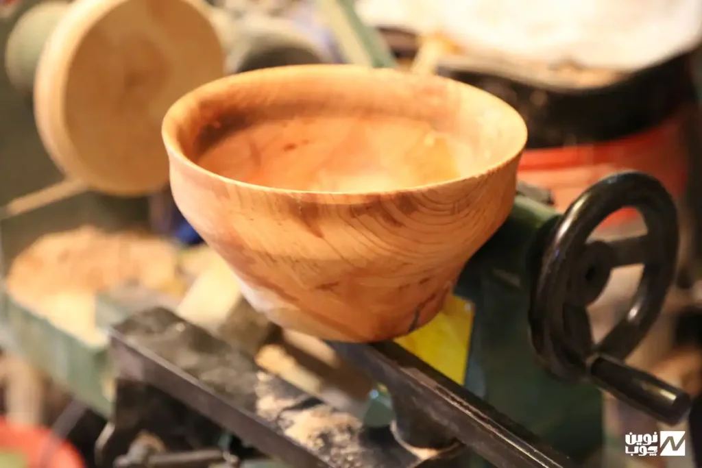 ساخت کاسه چوبی با دستگاه خراطی