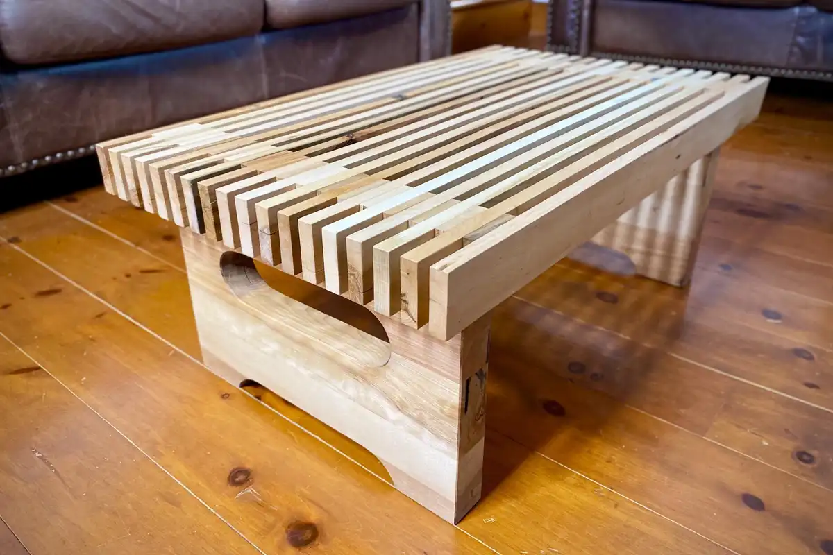 نجاری با چوب‌های بازیافتی ساخت وسایل کاربردی با هزینه کم